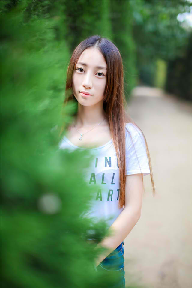 霍比特人意外旅程百度影音